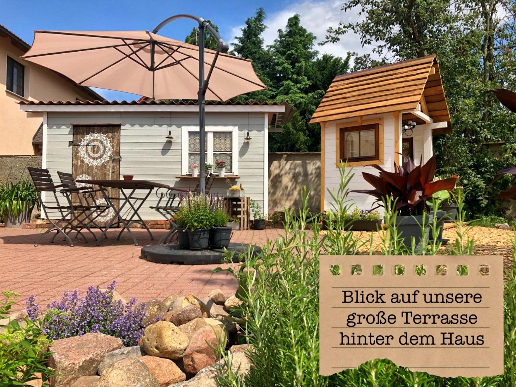 Alte Schule Wittenberg, 3 Ferienwohnungen Fuer Bis Zu 12 Personen, An Der Elbe, Mit Garten ภายนอก รูปภาพ